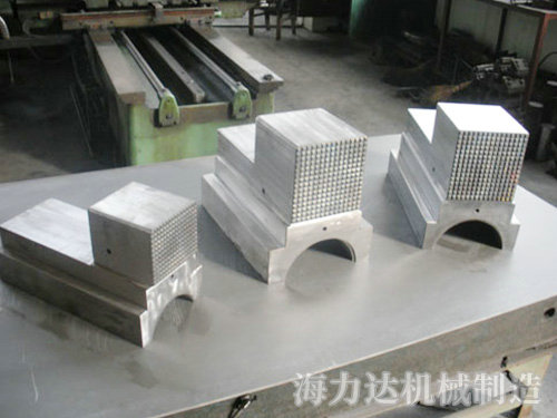 中國二重定做DIV160S-33米重型臥車載重180噸